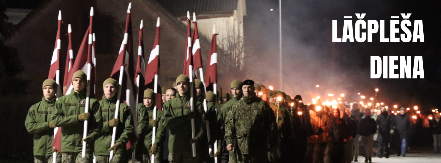 Kadeti Lāčplēša dienas gājienā Kandavā