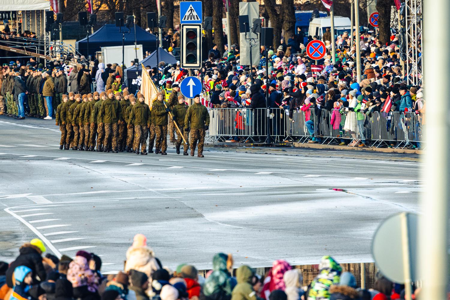 Kalpaka skolas audzēkņi ar publiku